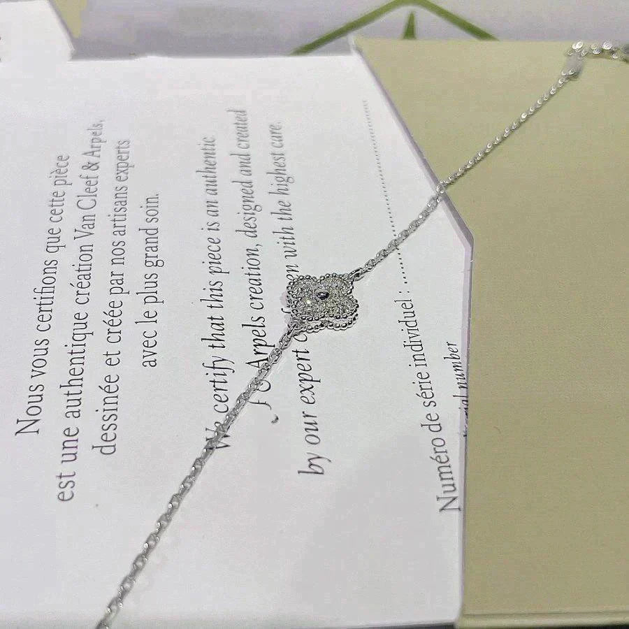 [Baslove]クローバーシングルフラワーブレスレットシルバー