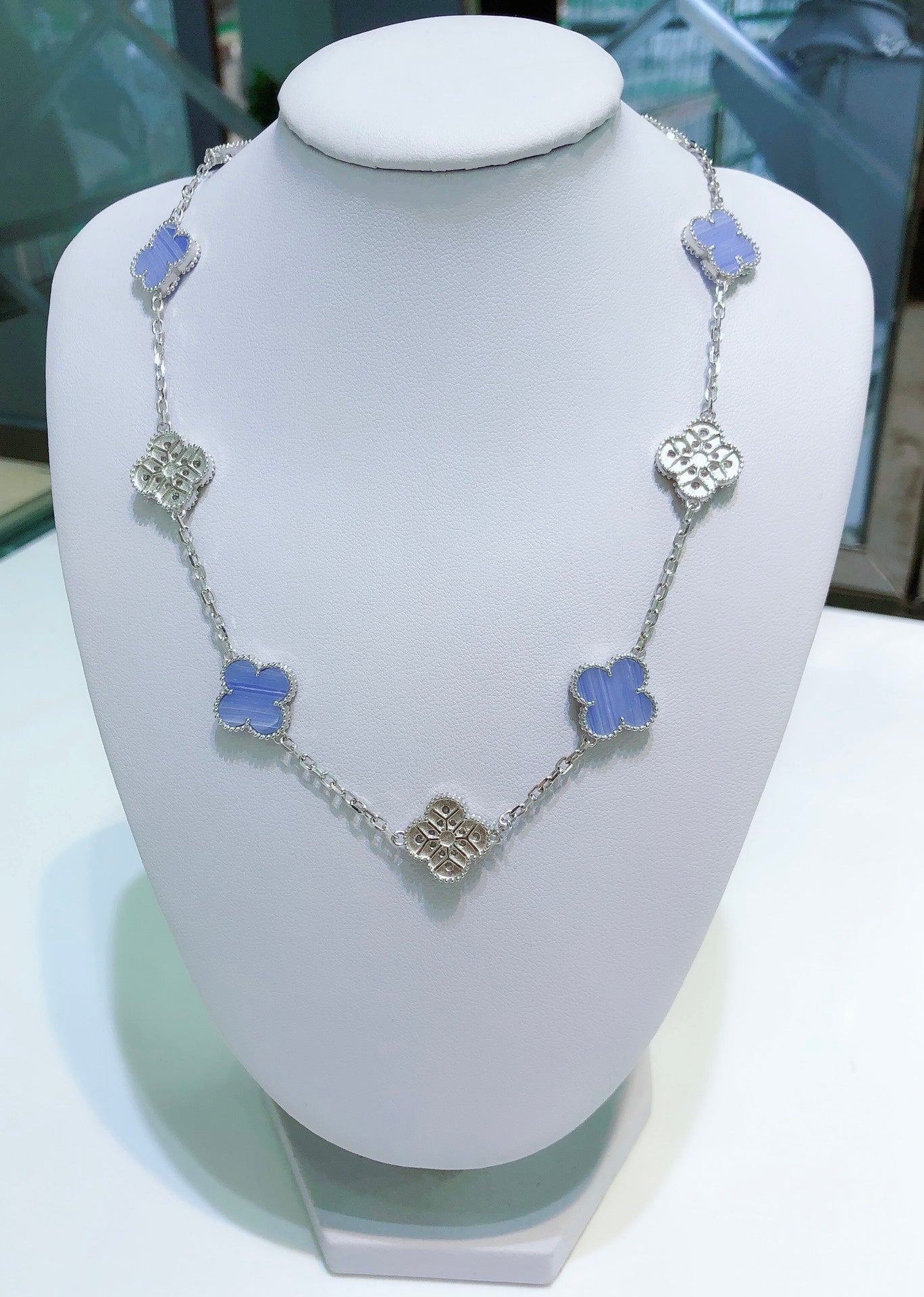 [Violet JW]CLOVER 10 MOTIFS CHALCEDONY DIAMONDS SILVER NECKLACE